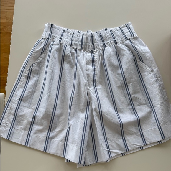 Aerie High Waist Shorts in White and Blue - Picture 4 of 7